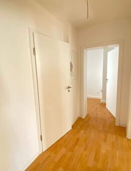 Wohnen im Zentrum von Jena - helle Dachgeschoss-Wohnung sucht neue Mieter - Jena