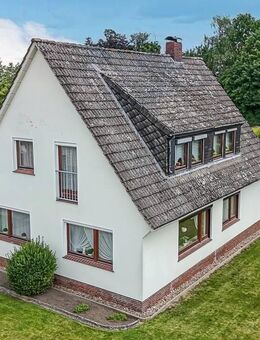 Einfamilienhaus mit Einliegerwohnung in ruhiger Sackgassenlage - Brake (Unterweser)
