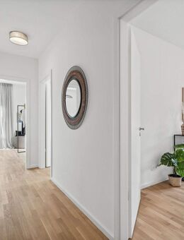 Elegantes Wohnen: 2-Zimmer-Wohnung mit moderner Einbauküche und Balkon - Berlin