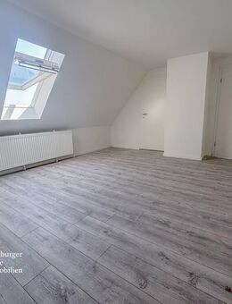 Erstbezug nach Sanierung! Moderne 2-Zimmer Wohnung mitten in Ebstorf! - Ebstorf (Klosterflecken)