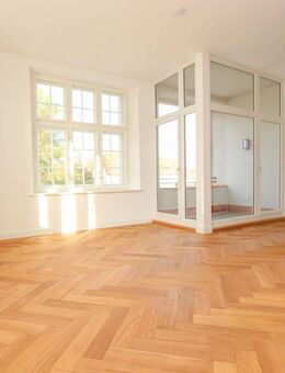 Jugendstil-Traum! 2-Zimmer-Wohnung mit Loggia - Haar