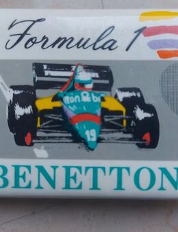 BENETTON F1 PIN BUTTON #19 M. Schumacher 70x44mm Top Zustand - Zwickau