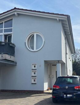 Kapitalanlage: attraktives Mehrfamilienhaus in Oldenburg mit drei vermieteten Wohneinheiten - Oldenburg