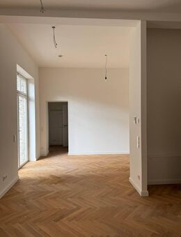 Erstbezug nach Sanierung, Terrassenwohnung im denkmalgeschu?tzten Altbau in Düsseldorf Unterbilk... - Düsseldorf