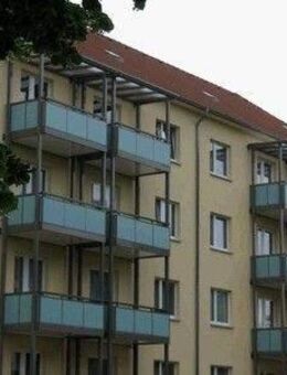 Frisch sanierte 3-Zimmer Wohnung mit Balkon in Leipzig Sellerhausen - Leipzig