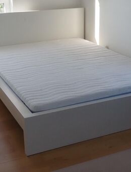 Doppelbett IKEA, weiss, Topzustand kpl. Mit Lattenrost und guter Matratze (ohne Flecken!) - Ratingen