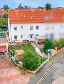 Geräumige Doppelhaushälfte oder ZFH in Fürth - Renovierungsbedürftig aber mit vielseitigen Potential - Fürth