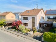 Freistehendes Einfamilienhaus -sanierungsbedürftig!- mit schönem Garten, Terrasse und Garage - Hemsbach
