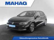 VW Golf, 1.5 TSI VIII Move, Jahr 2024 - München