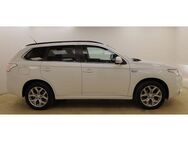 Mitsubishi Outlander 2.0 121PS PHEV Instyle 4WD Leder 1.H - Teltow