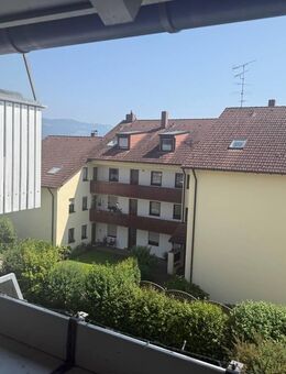 Zentral gelegene 2-Zimmer DG-Wohnung mit Süd-Balkon in Lindau-Reutin - Lindau (Bodensee)