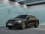 Audi e-tron, Sportback 55 qu S line Technology Tour, Jahr 2023 - München
