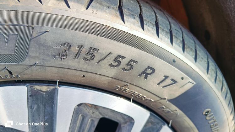 4 Michelin Reifen 215/55/R17 - Egenhofen