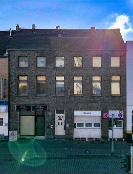 5-Familienhaus mit 2 Gewerbeeinheiten und Umwandlungspotenzial - Mönchengladbach