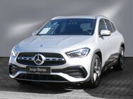 Mercedes GLA 200, AMG PREMIUM SPUR, Jahr 2023 - Itzehoe