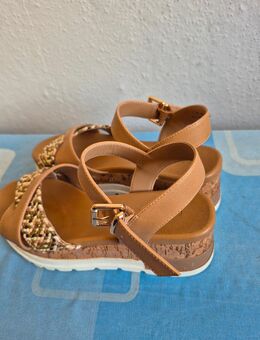 1 Paar Damen Sandalen von Graceland - Dresden