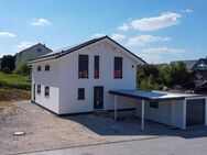 Einfamilienhaus mit Carport und Garage - Münsingen