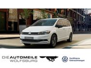 VW Touran, 2.0 TDI Highline Stand, Jahr 2024 - Wolfsburg