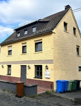 Mehrfamilienhaus mit Entwicklungspotential in Breitscheid - Breitscheid (Landkreis Neuwied)