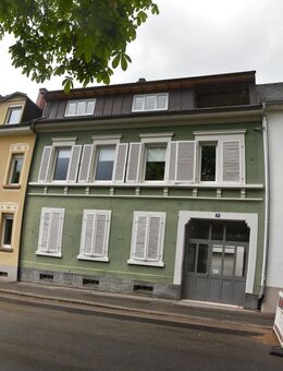 Mehrfamilienwohnhaus mit 4 Wohnungen in zentraler Lage von Lörrach - Lörrach