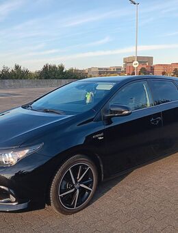 Ich biete mein 2019 Toyota zum Verkauf an. - Essen