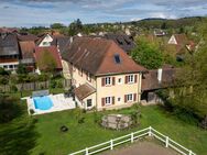 Großzügiges historisches Ensemble mit Gasthaus und Wohnungen - Bad Bellingen