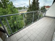 3. OG = DG / große Küche mit Balkon / Wanne und Dusche - frei ab 1.7.24 - Chemnitz