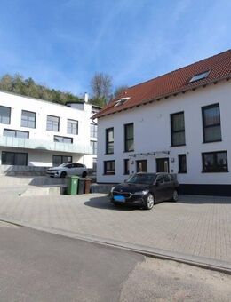 Exklusives Wohnensemble mit 6 Reihenhäusern in Laudenbach - Laudenbach (Baden-Württemberg)