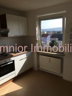 Gepflegte 1Zimmer WG mit Balkon (ca. 40qm) ** EBK** Lift** Keller * Top Anlageobjekt