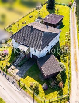 Freistehendes Einfamilienhaus auf Traumgrundstück sucht neue Eigentümer ! - Windeck