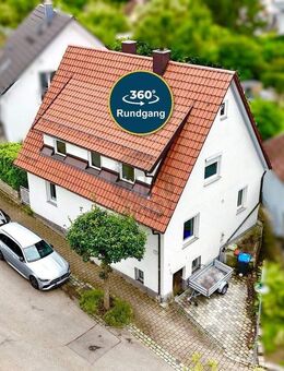 ATTRAKIVES WOHNEN IN RUHIGER LAGE - EINFAMILIENHAUS MIT KAMIN UND SONNENTERASSE - Bad Überkingen