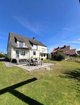 Moderne trifft Wohlfühlcharakter:Hochwertig saniertes Einfamilienhaus mit Garage & Garten in Rüthen! - Rüthen