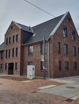 Neuwertige 2 Zi-OG-Wohnung in bester Ortskernlage - Horneburg