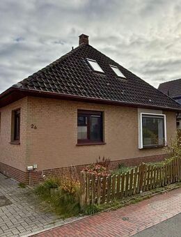Einfamilienhaus in Rastede! Ruhige Lage mitten im Herzen der Gemeinde! - Rastede
