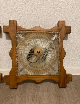 Wandlampen mit Echtholzrahmen - Bad Dürrheim