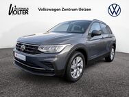 VW Tiguan, 2.0 TDI Life, Jahr 2021 - Uelzen