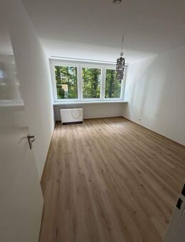 Frisch renovierte 3-Zimmer Wohnung mit Balkon [VAC-18241] - Karlsruhe