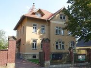 Großzügige 2-Zimmerwohnung im Souterrain in bester Wohnlage von Radebeul-Oberlößnitz - Radebeul