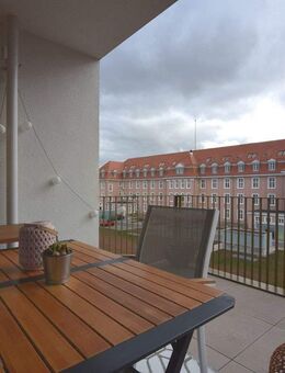 Moderne 2-Zi.-Wohnung mit Einbauküche, Balkon, Tiefgaragenplatz - Villingen-Schwenningen