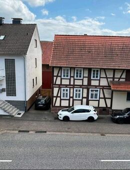 Ronshausen, EFH + Nebengeb. - Ronshausen