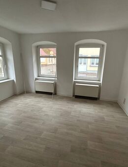 schöne 1-Raum Wohnung in Altentreptow zu vermieten - Altentreptow