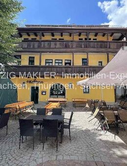FAKTOR 12,97% / 7,7% Rendite - Denkmalgeschütztes Gebäudeensemble in Naumburg an der Saale - Innenstadt - Naumburg (Saale)