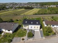 Perl-Nennig: Luxuriöses Anwesen (1-2 FH + ELW) mit unverbaubarem Blick auf die Mosel und auf Remich! - Perl