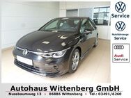 VW Golf, 1.5 TSI VIII R-Line, Jahr 2021 - Wittenberg (Lutherstadt) Wittenberg