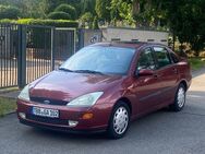 Ford Focus Lim. Ghia - Stuttgart