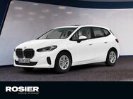 BMW 225, e xDrive Active Tourer, Jahr 2023 - Paderborn