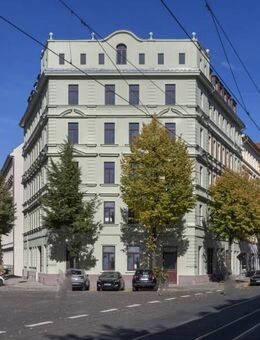 Traumhafte 4-Zimmerwohnung im Denkmalgeschützten Altbau mit Loggia - Leipzig