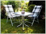 5-er Set: KETTLER Klapptisch & 2 Hochlehner-Klappsessel mit Hochlehner-Polsteraufla­gen, gebraucht. - Krummhörn
