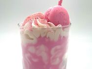 Dessertkerze „Macaron Milkshake „ small ❤️14,99€❤️ - Weimar