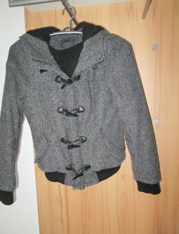 grau schwarze Winterjacke von Only - Herne Holsterhauen